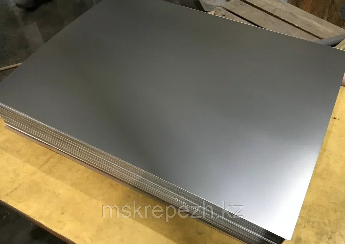 Лист из нержавеющей стали AISI 304 NO.4 SUS304+PVC (0,5*1000*2000)